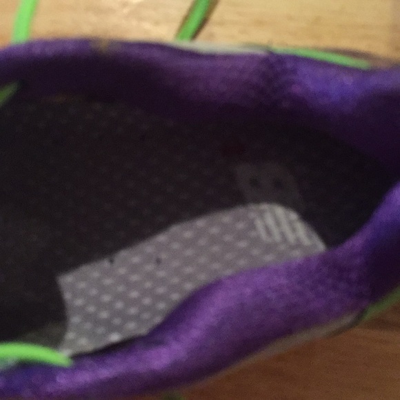 Women’s sneakers 8 1/2 - Picture 5 of 12